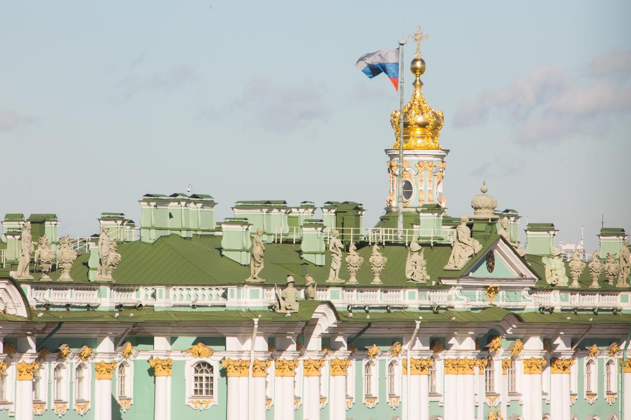 Solo Panorama Palace Square São Petersburgo Exterior foto